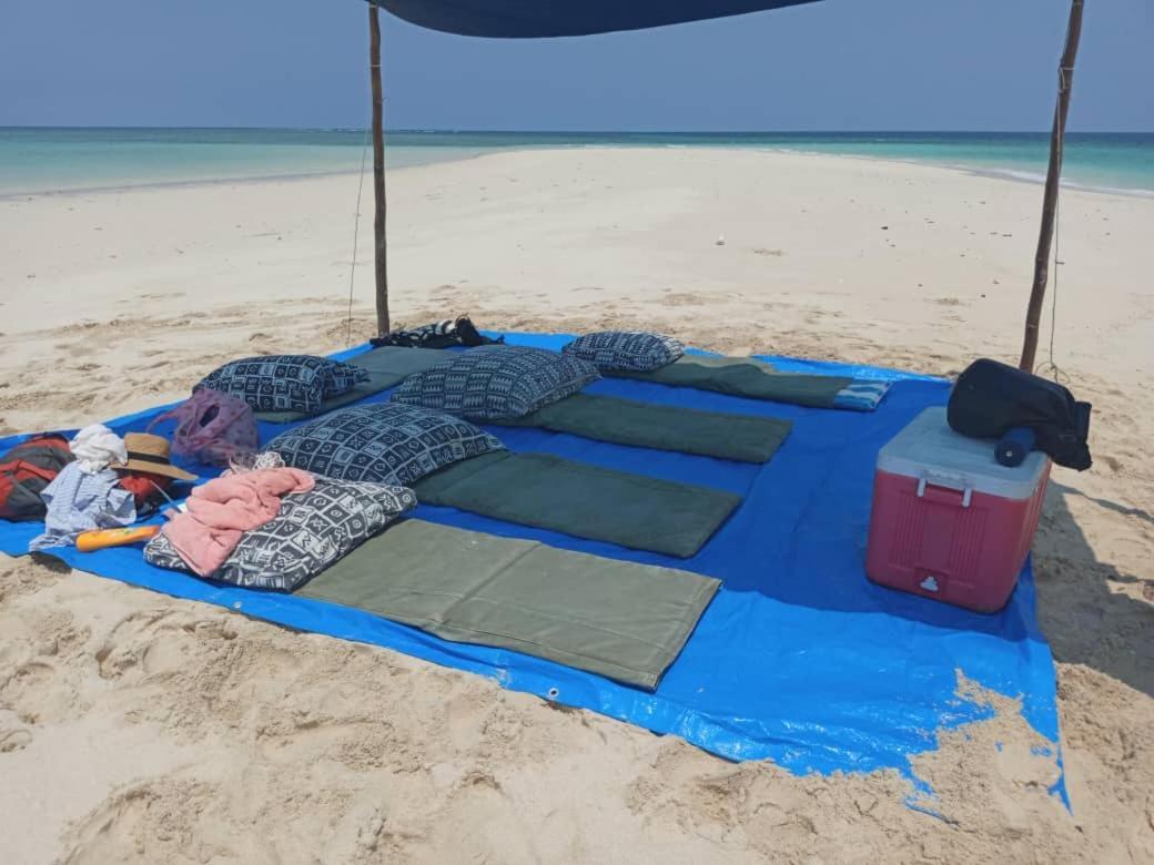 Ushongo Beach Bandas Pangani Luaran gambar