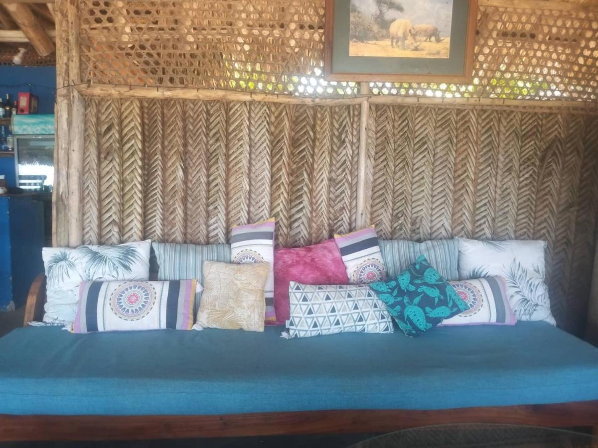 Ushongo Beach Bandas Pangani Luaran gambar
