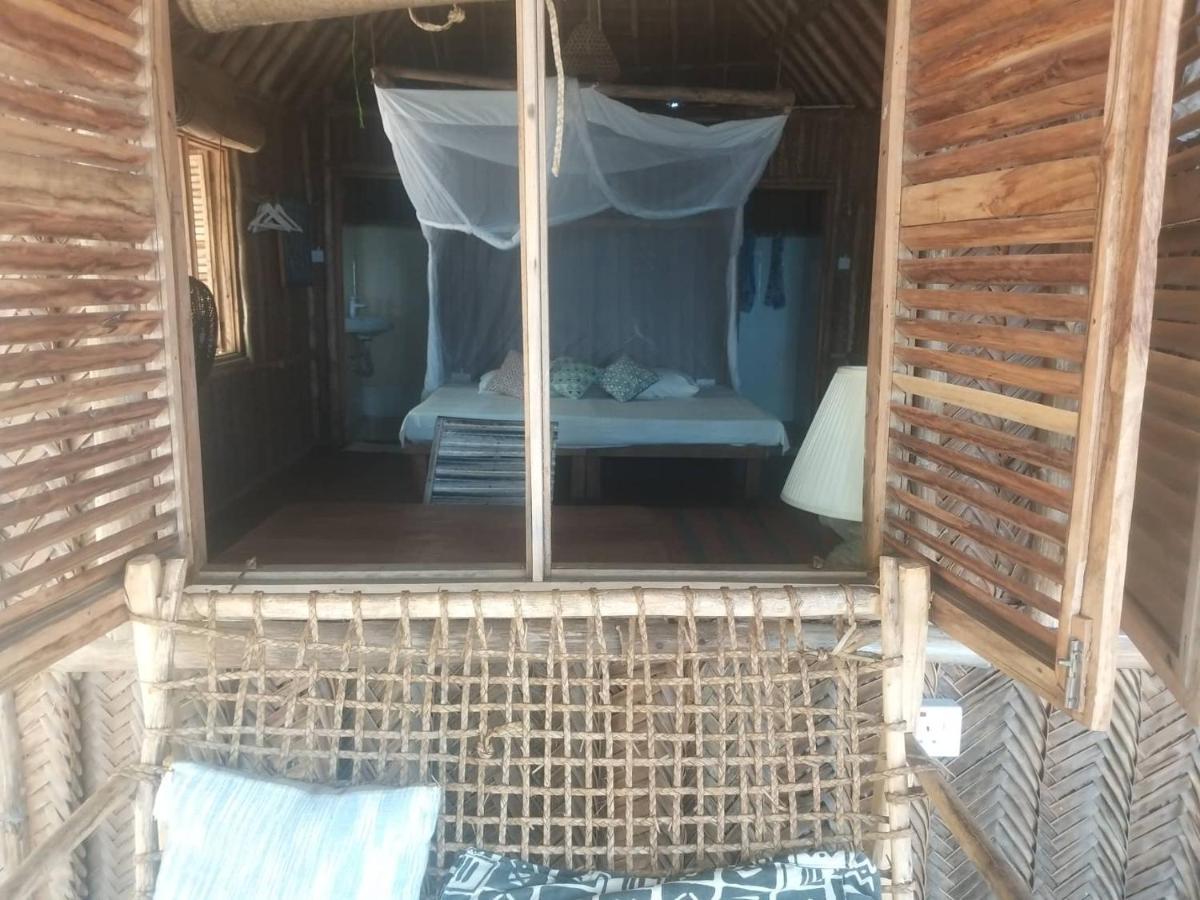 Ushongo Beach Bandas Pangani Luaran gambar