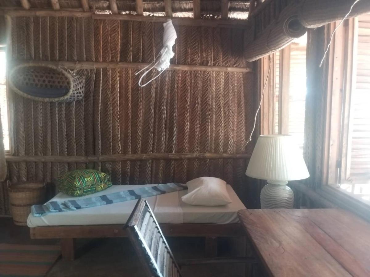 Ushongo Beach Bandas Pangani Luaran gambar